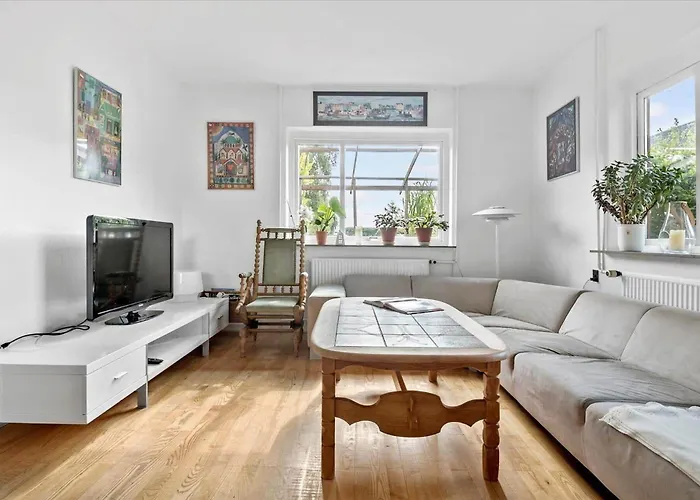 بيت للعطل R608-rodvig-klintevej-32 *